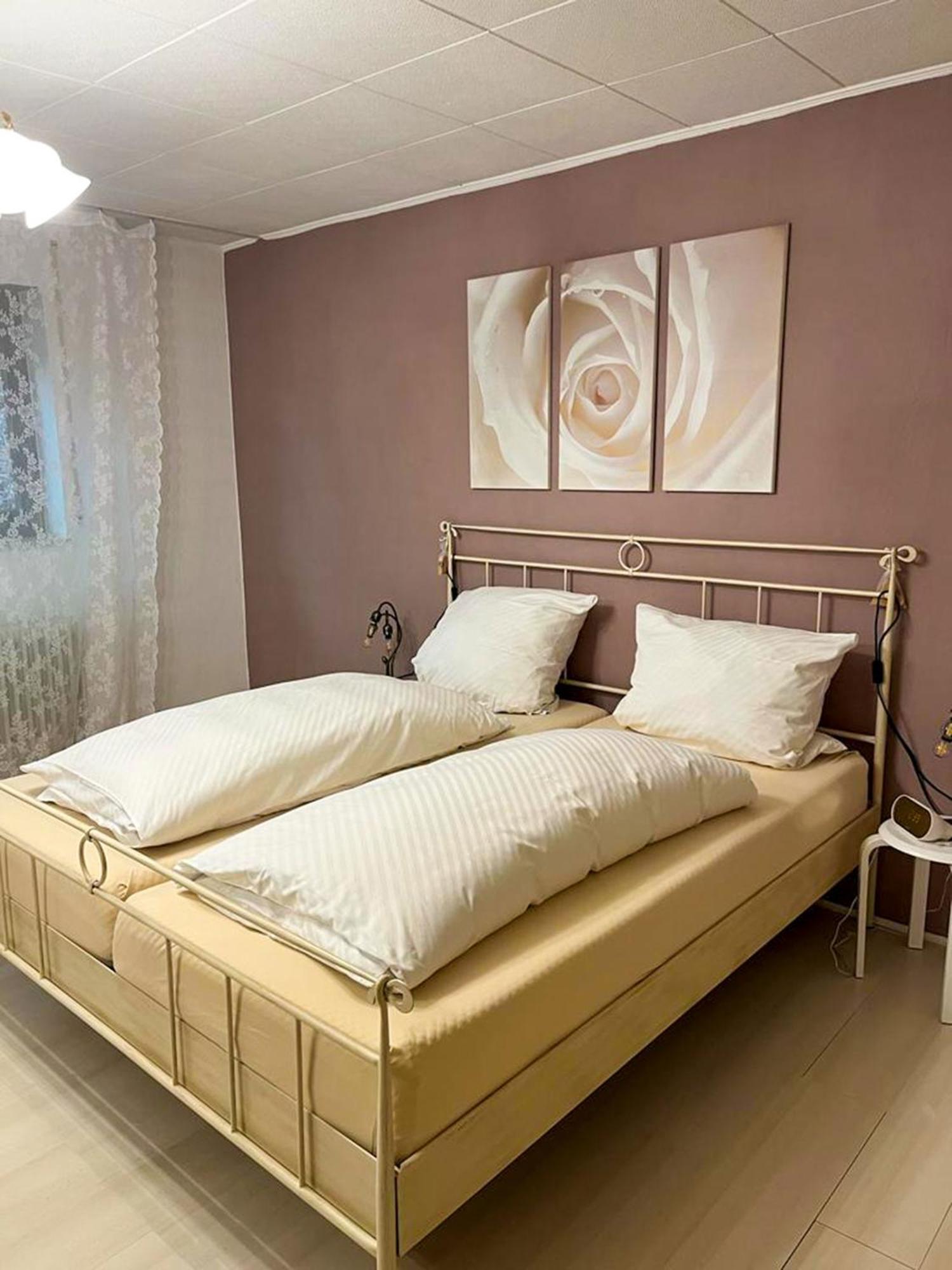 Hotel Zum Burggraf Neuleiningen المظهر الخارجي الصورة