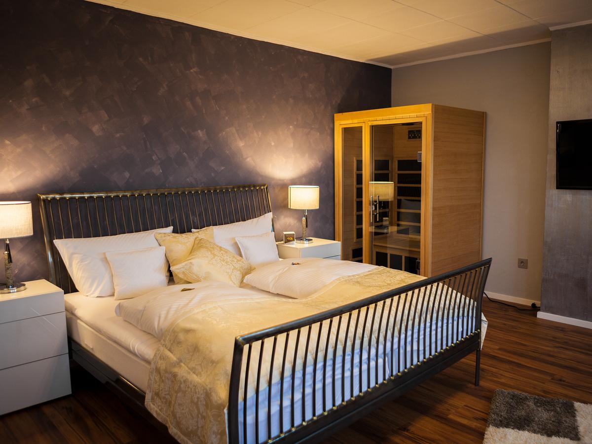 Hotel Zum Burggraf Neuleiningen المظهر الخارجي الصورة