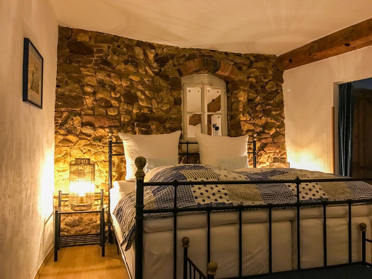 Hotel Zum Burggraf Neuleiningen المظهر الخارجي الصورة